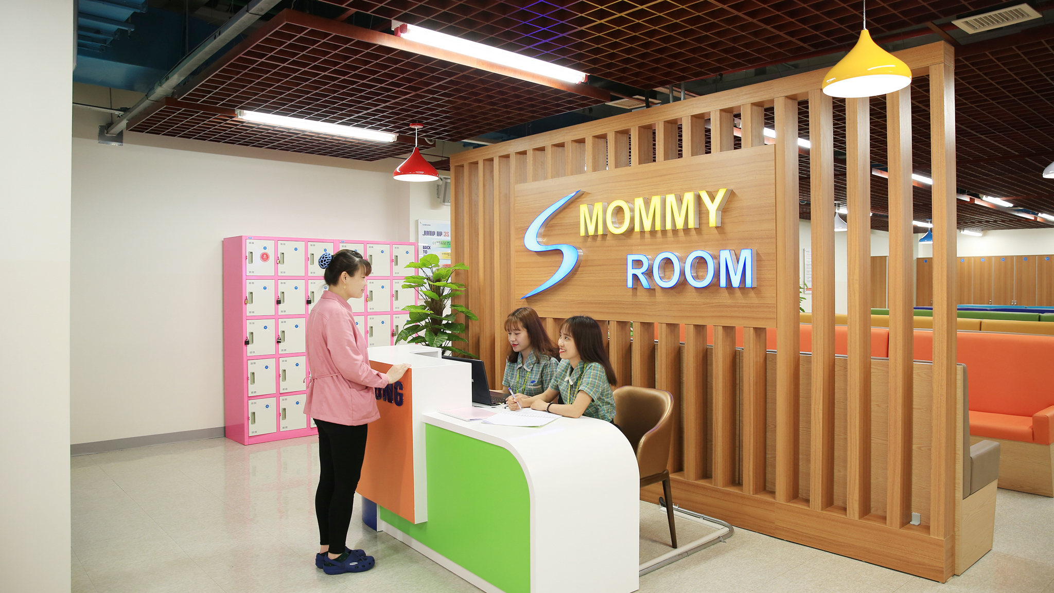 Mommy room - Nơi nghỉ ngơi và trao đổi kiến thức cho nhân viên mang thai và nuôi con nhỏ